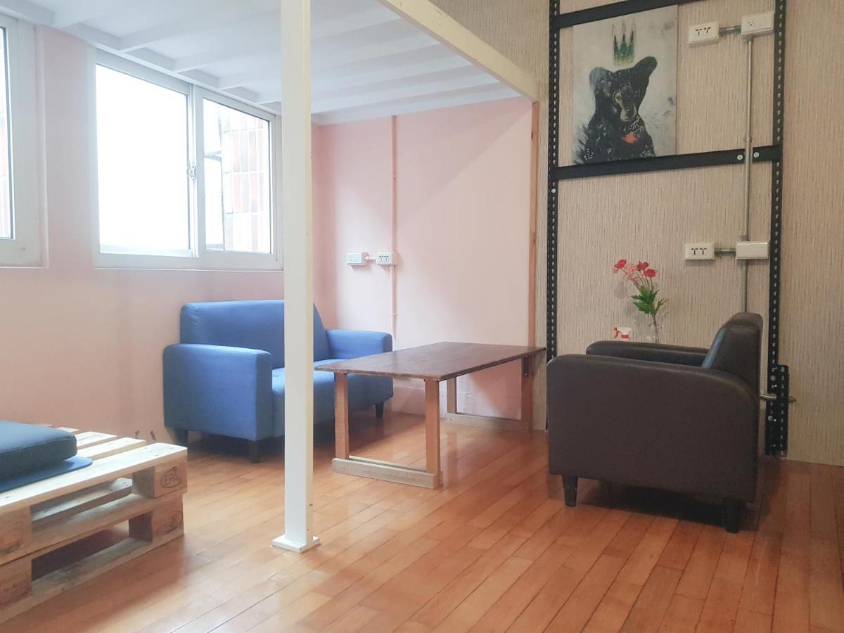 Hostel Of Rising Sun 昇行旅 Jungho Kültér fotó
